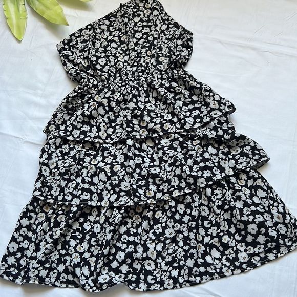 ⭐️One Shoulder Boho Floral Elastic Waist Tiered Ruffle A Line Flowy Dress⭐️ - Picture 8 of 10